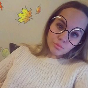 Meet your Posher, Kellie